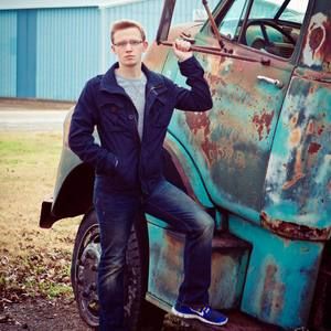 Meet your Posher, Grant